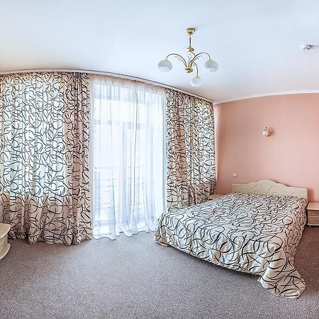 Sozh Hotel ホメリ 部屋 写真