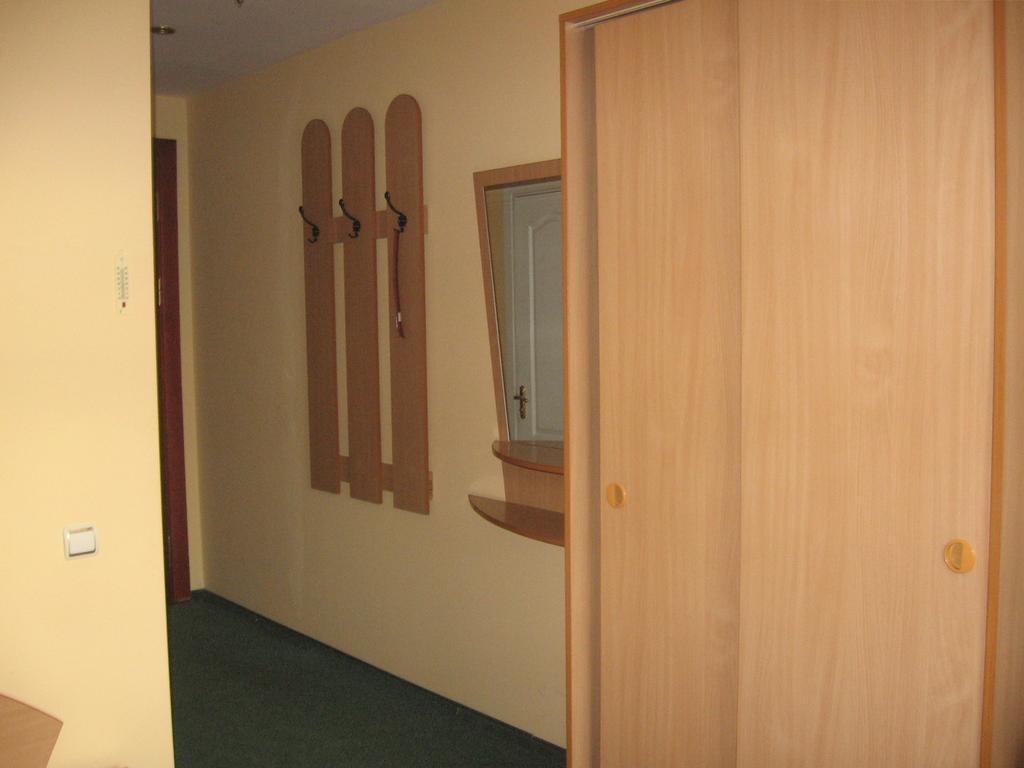 Sozh Hotel ホメリ 部屋 写真